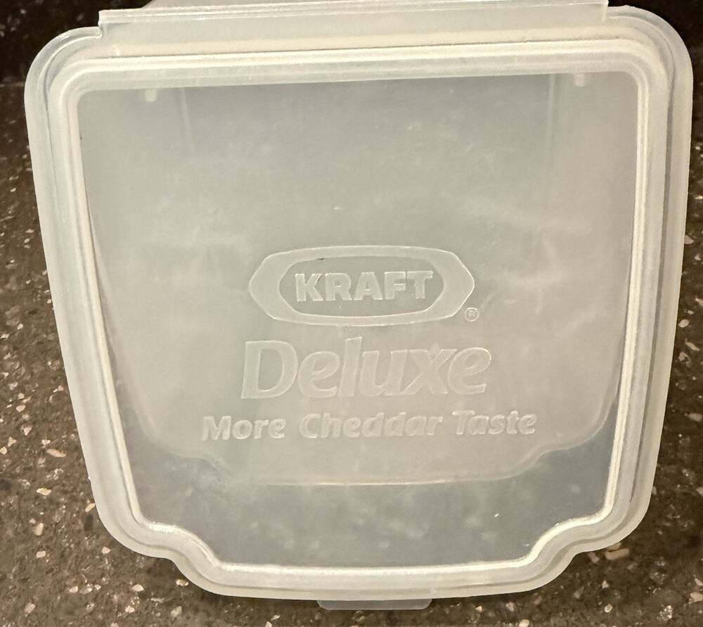 VINTAGE KRAFT CHEESE DELUXE SINGLES CLEAR PLASTIC SNAP TOP LID STORAGE CONTAINER